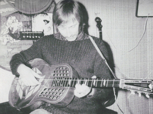 Dave Brock w/National resonator guitar